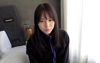JAV美女の巨乳とほぼ処女ボディで淫らな秘密を暴く～前編