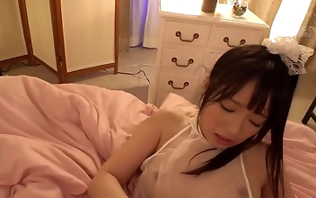 熟女ハネムーン：セクシーな学生とエキゾチックな日本