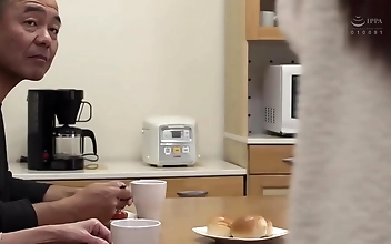 JAVが最も求める「もう一人の女」を紹介する：豊満な胸と旺盛な快楽の欲望を持つセクシーなセイレーン！