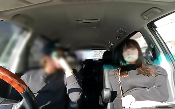 女神に会う：豊満なバストを持つ天然美女の貴重な映像！