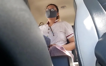 JAV女神がビーチで魅惑の姿を披露：心を解き放ち、魅惑のボディに虜になる！