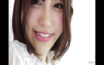 乳首突き出し衣装で魅惑のJAV熟女の抗いがたい魅力を目撃せよ！