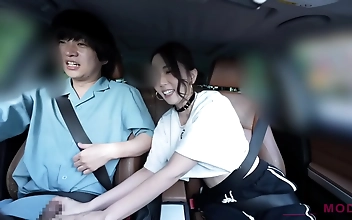 波多野結衣、1日限定M男くんのアウトドアごっくんデートで顎クイ！