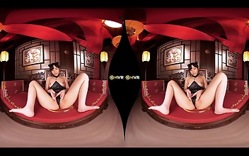 JAVセンセーション：春麗風チョン娘のオナニーと潮吹き - 予告編